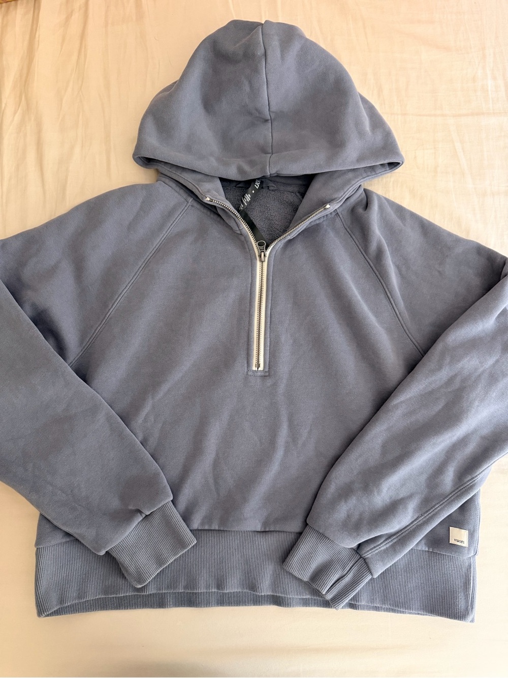 Vuori blue half zip hoodie sweatshirt medium